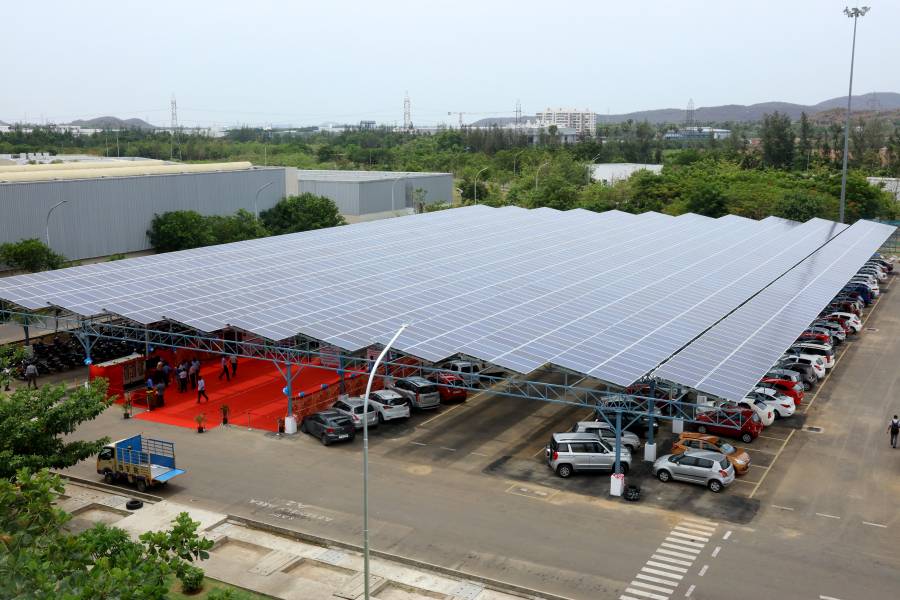 Proyecto Solar para Estacionamientos en India